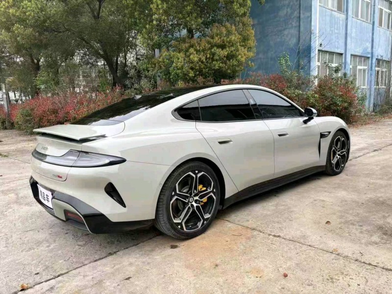 襄阳24年小米SU74