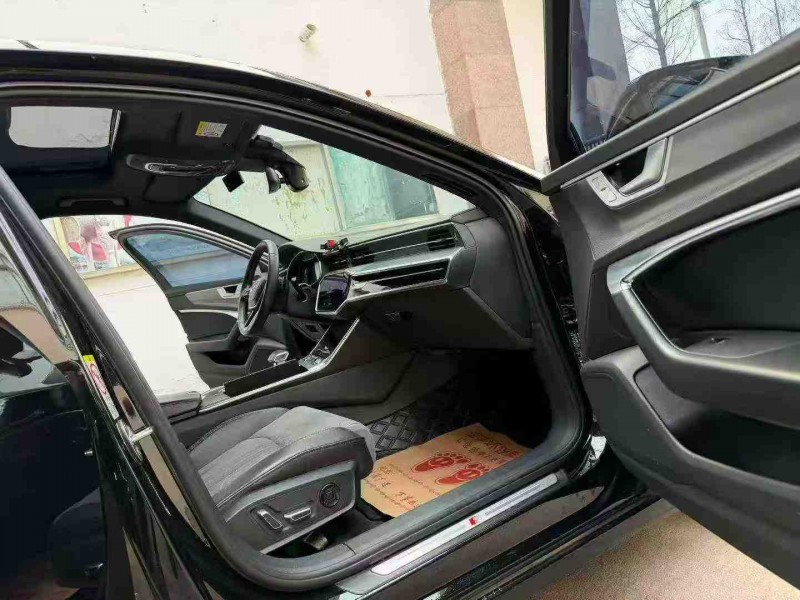 徐州23年奥迪A6L6