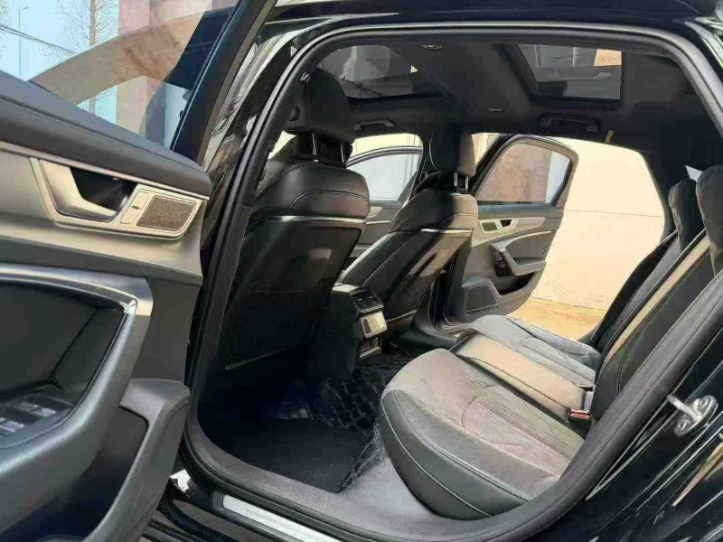 徐州23年奥迪A6L8