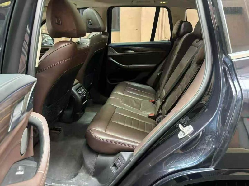 重庆20年宝马X34