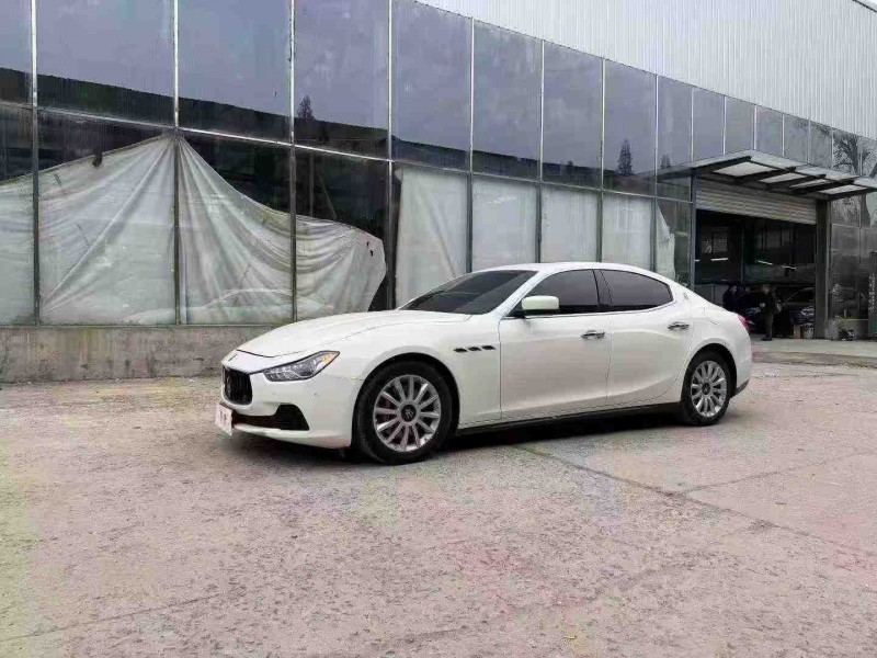 徐州15年玛莎拉蒂Ghibli2