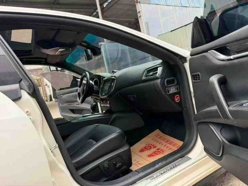 徐州15年玛莎拉蒂Ghibli6