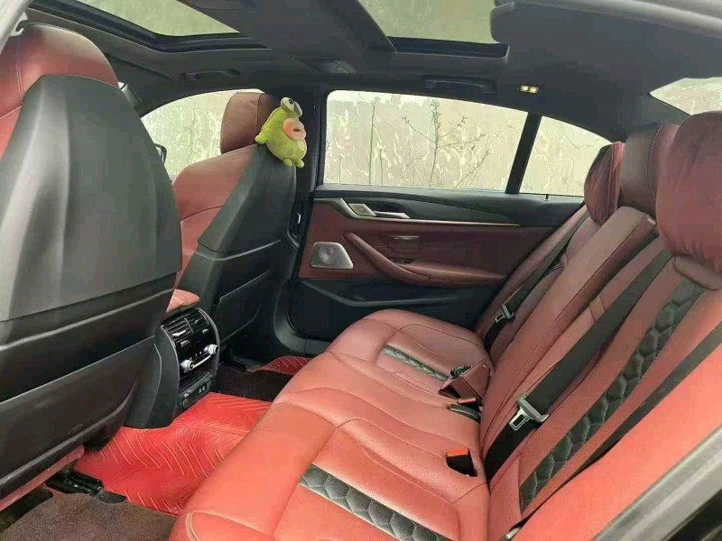 襄阳21年宝马5系8