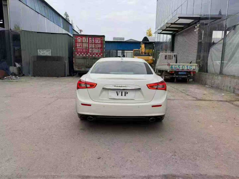 徐州15年玛莎拉蒂Ghibli9