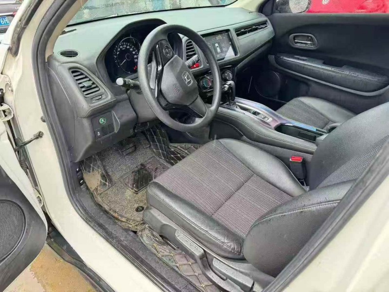 湘潭18年本田缤智5