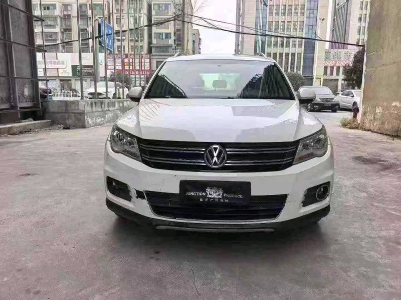 襄阳13年大众途观1