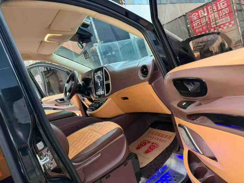 徐州20年奔驰威霆6