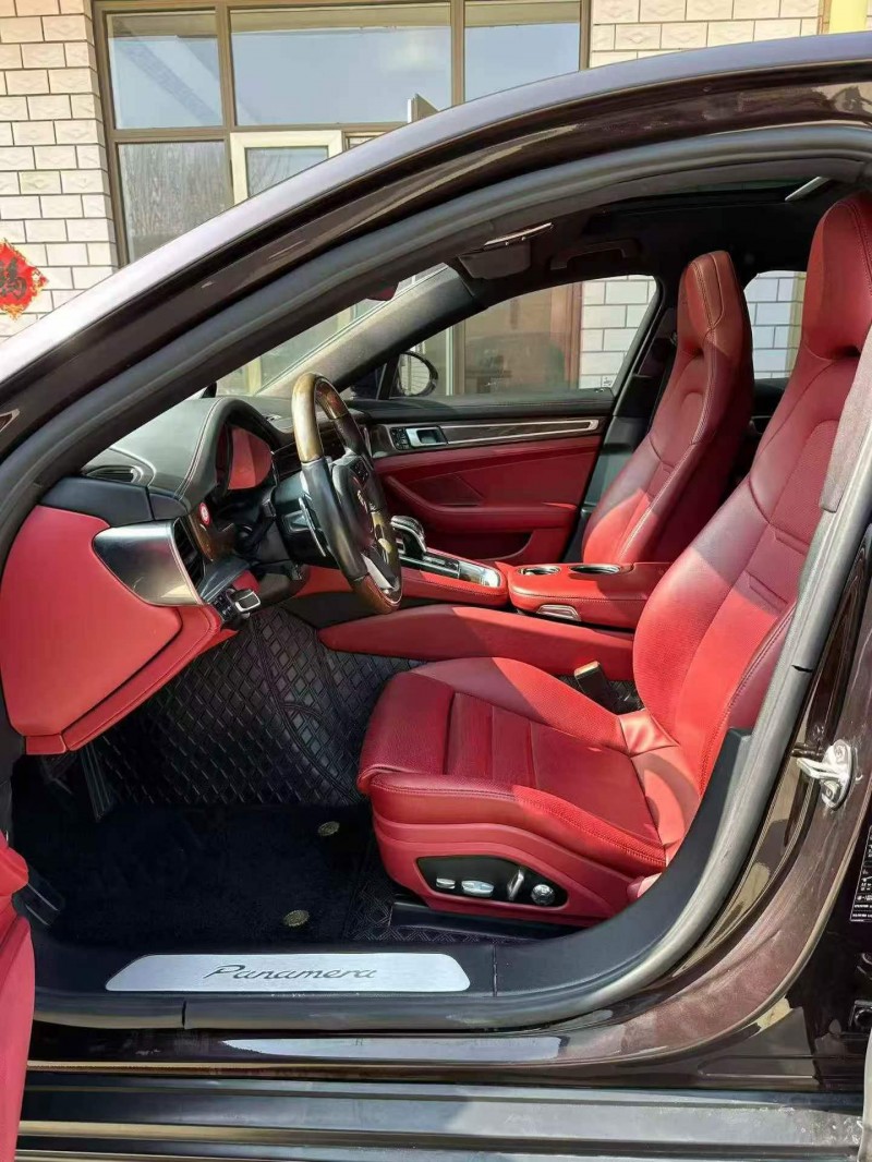 承德18年保时捷帕拉梅拉4