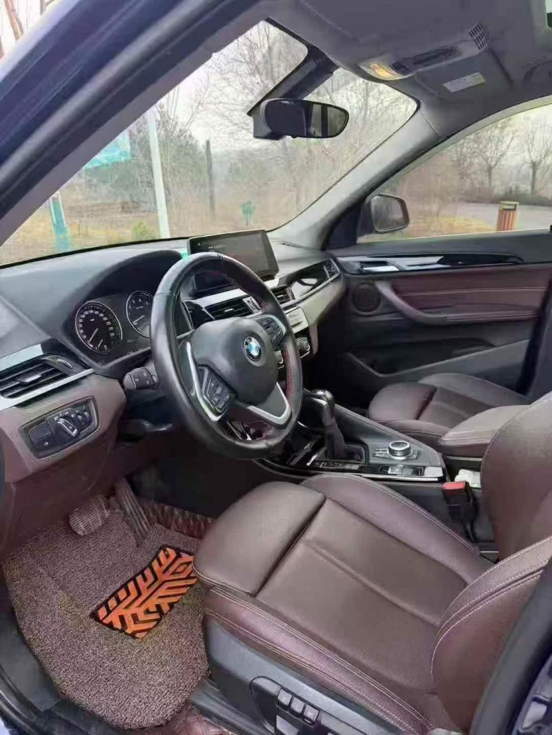 保定20年宝马X12