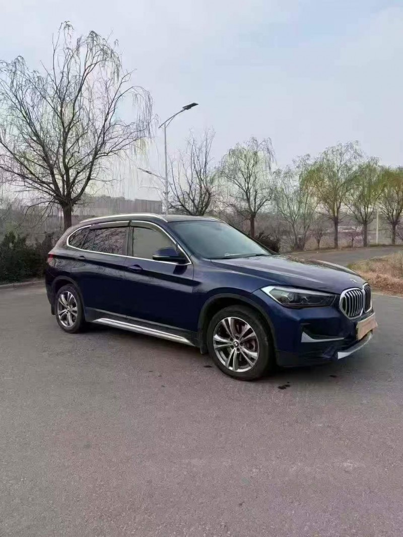 保定20年宝马X16