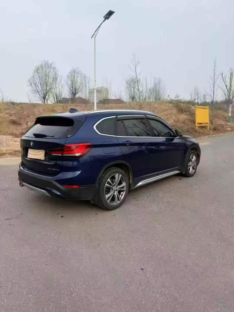 保定20年宝马X17