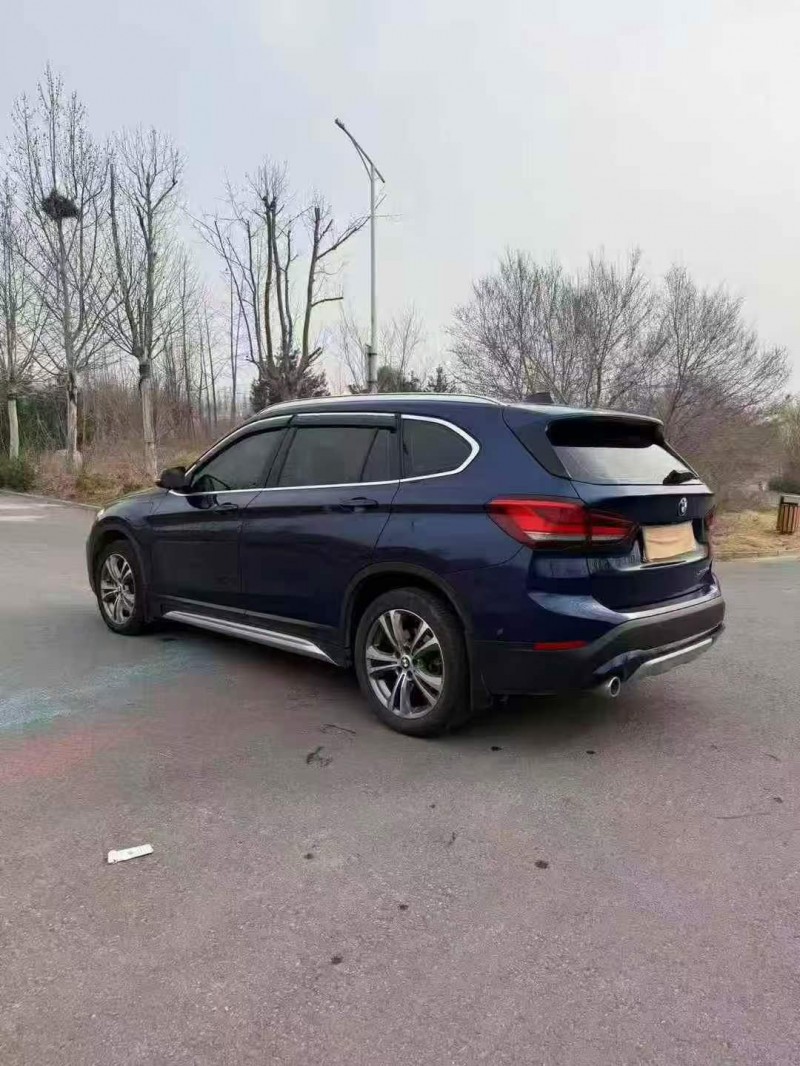 保定20年宝马X18