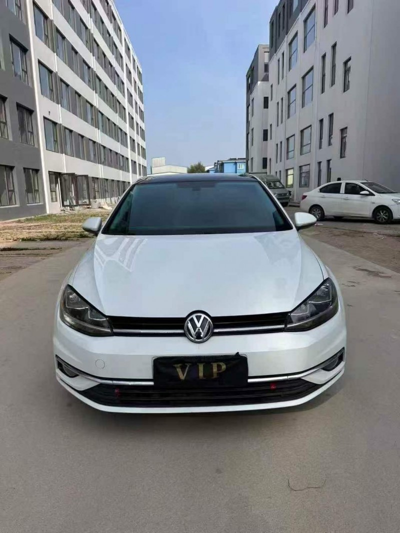 济宁20年大众高尔夫1