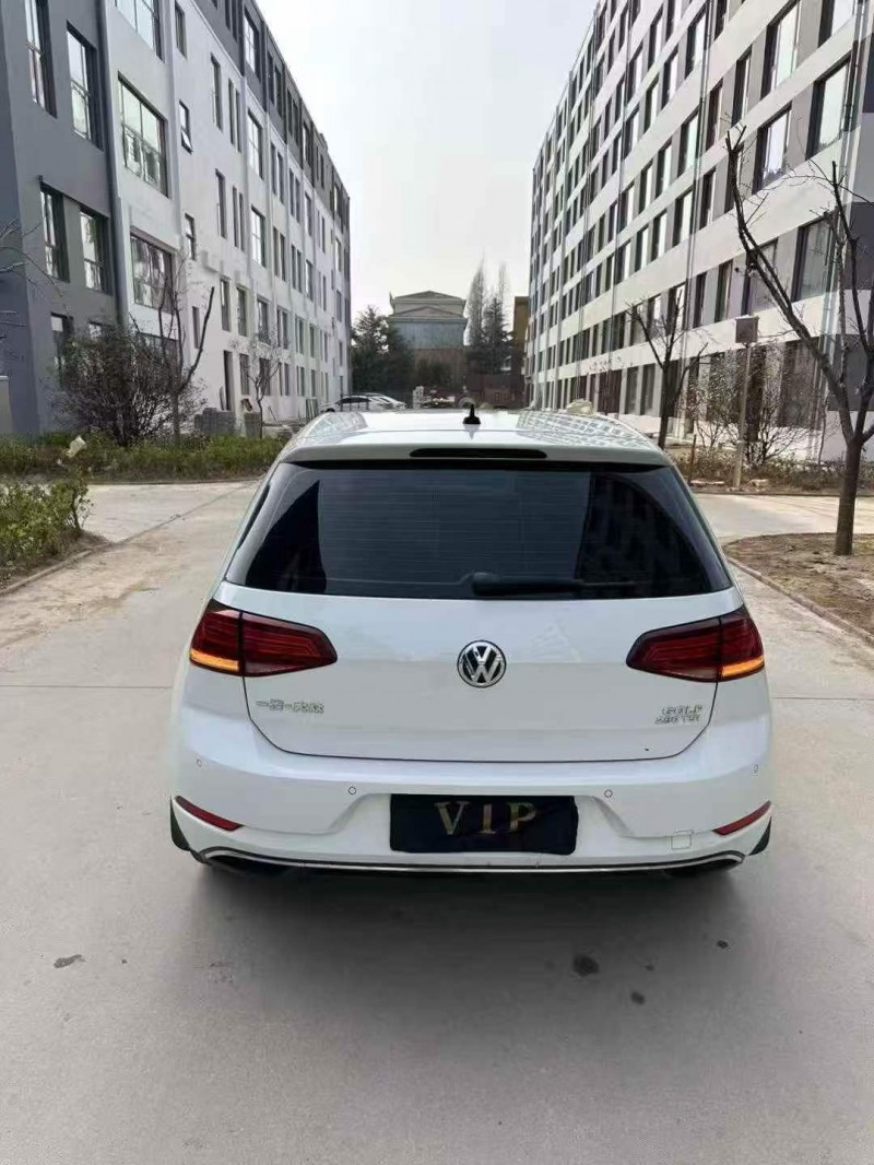 济宁20年大众高尔夫9