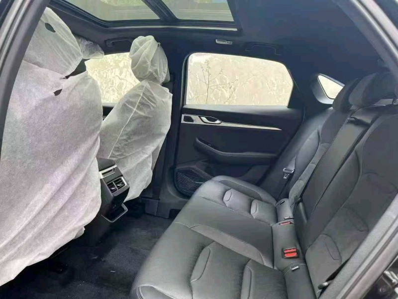 襄阳25年吉利星瑞5