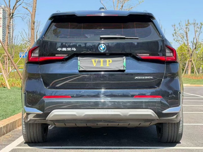 昆明24年宝马IX2