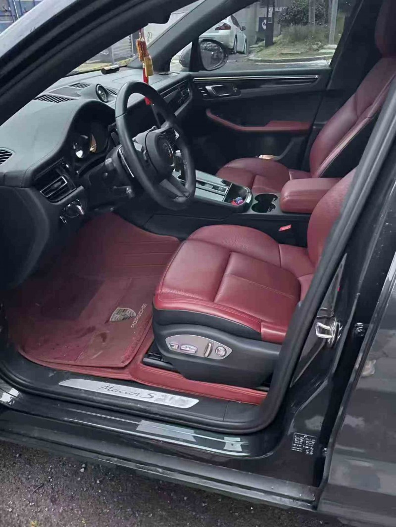绍兴23年保时捷Macan5