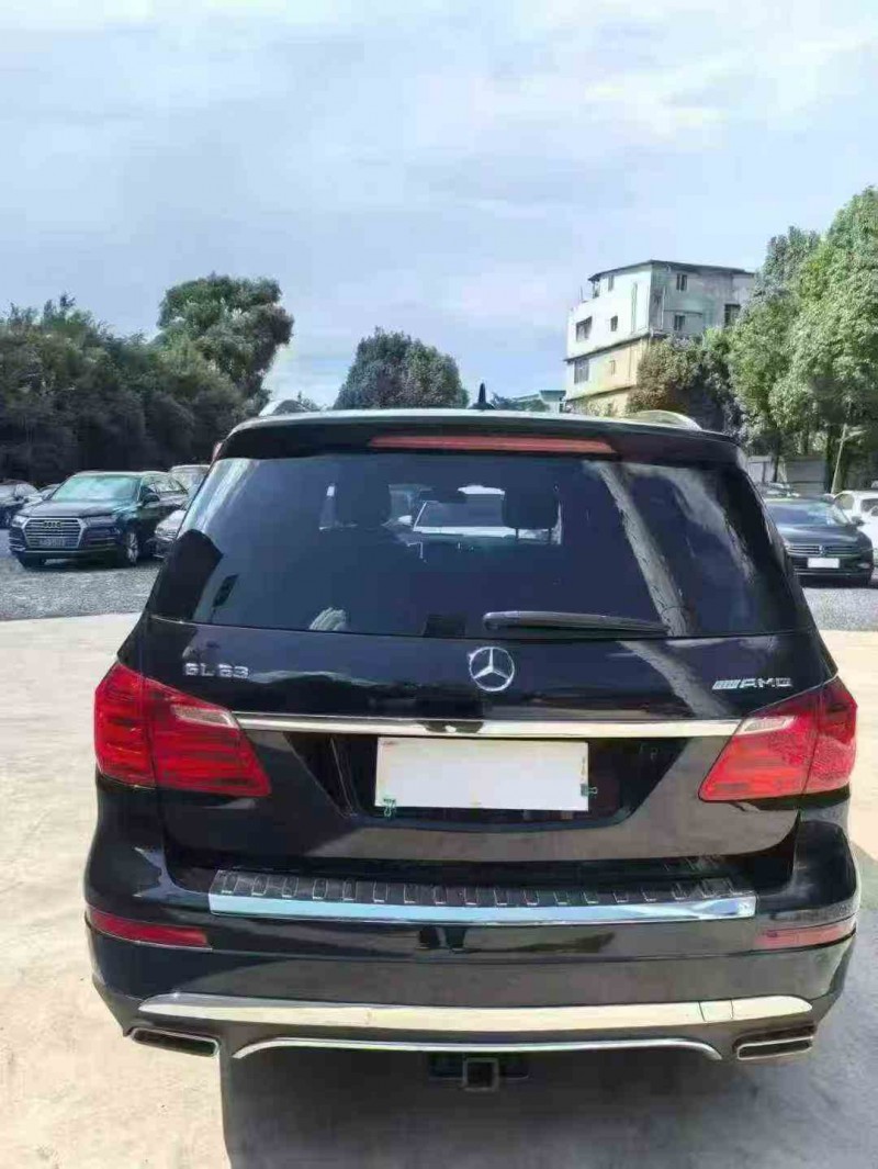 丽江20年奔驰GL9