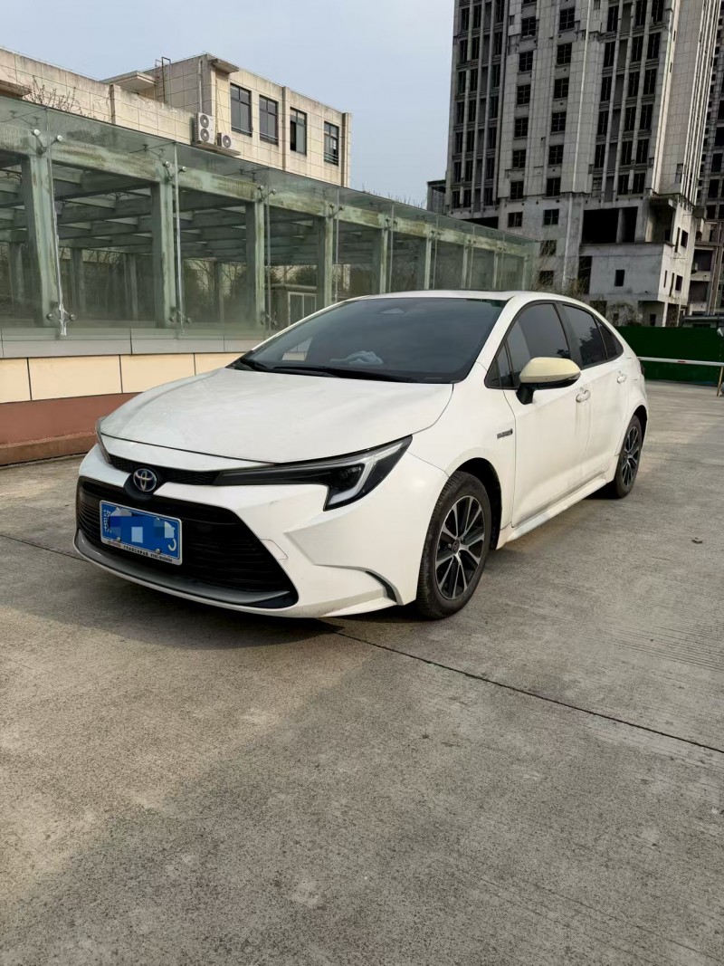 九江24年丰田雷凌2