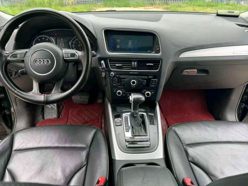 襄阳15年奥迪Q58