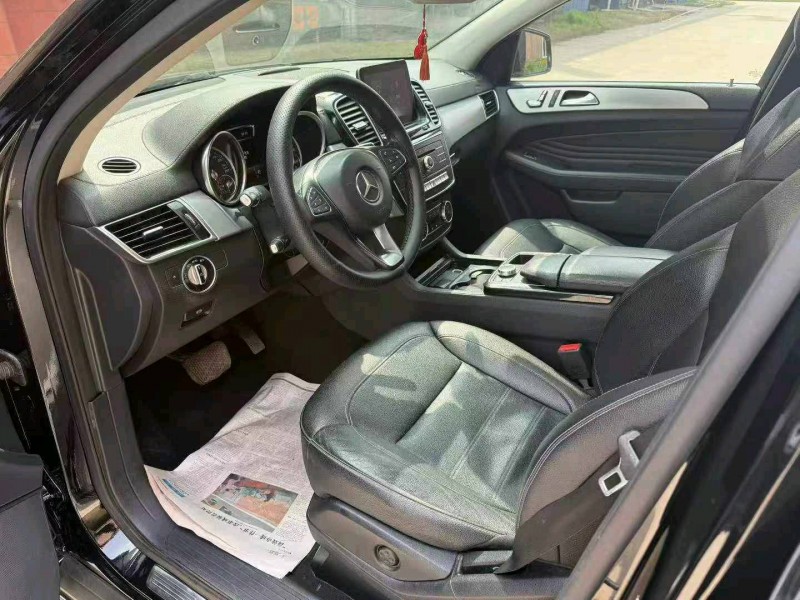 襄阳17年奔驰GLE7