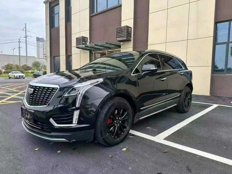 襄阳21年凯迪拉克XT52