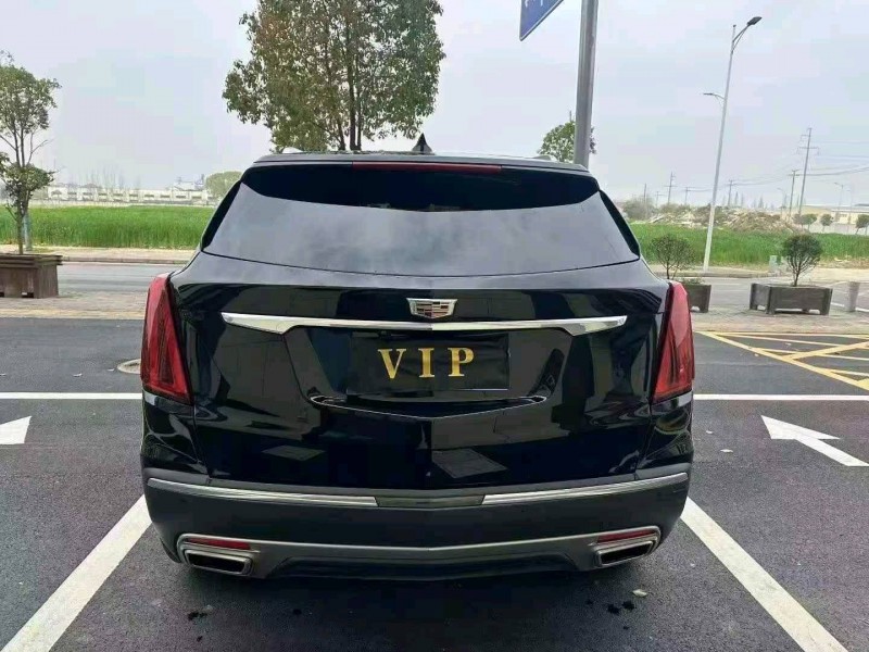 襄阳21年凯迪拉克XT58