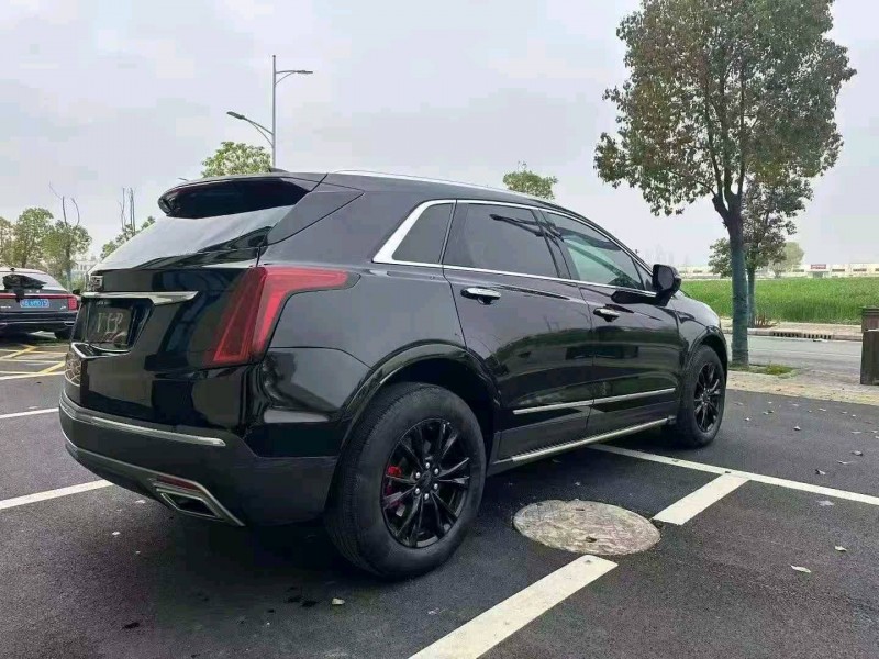 襄阳21年凯迪拉克XT59