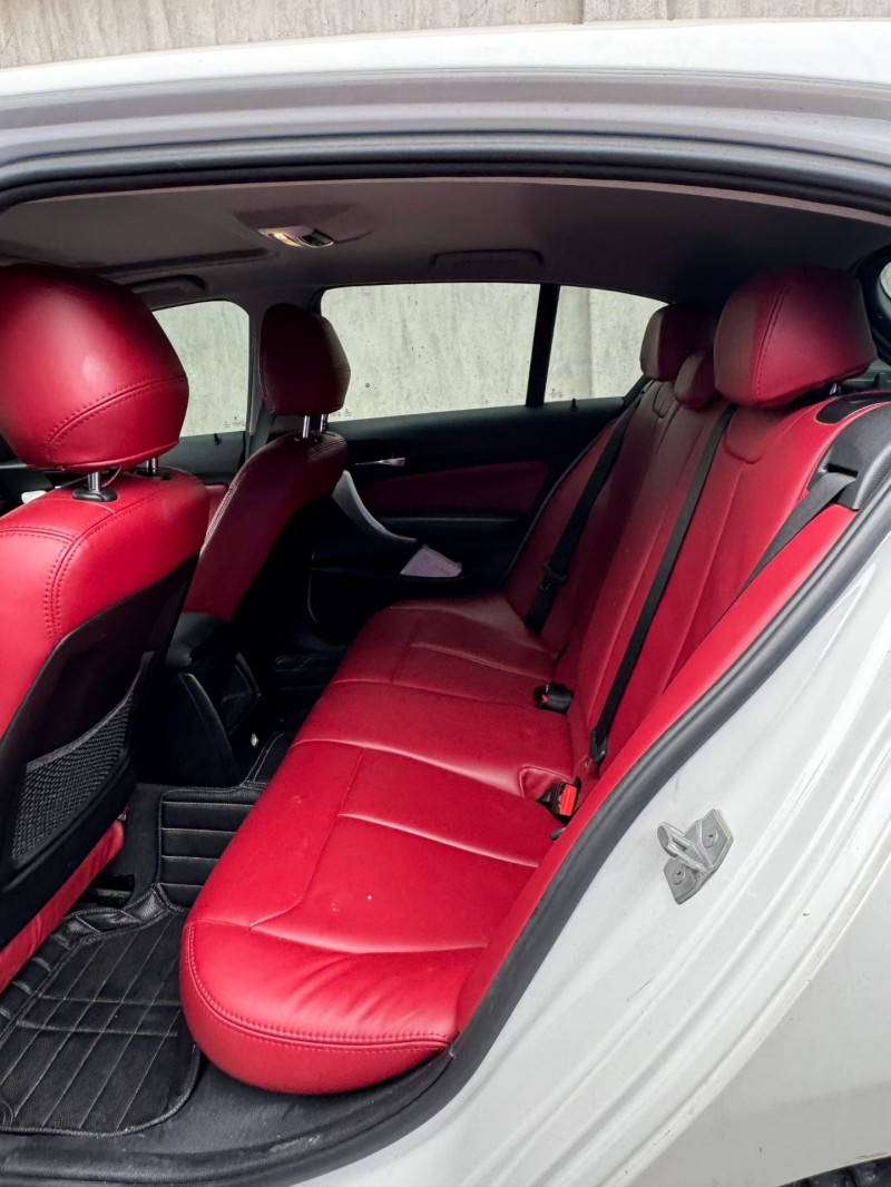 绍兴18年宝马1系3