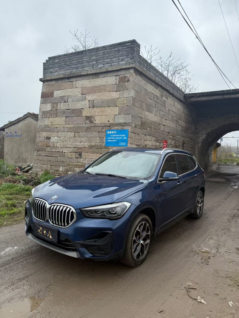 紹興22年寶馬X12