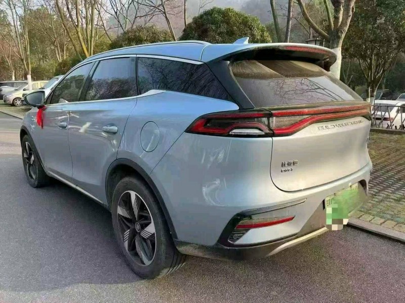 襄陽23年比亞迪唐2