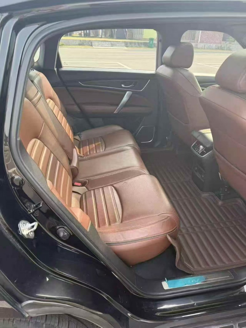 東營18年本田URV5