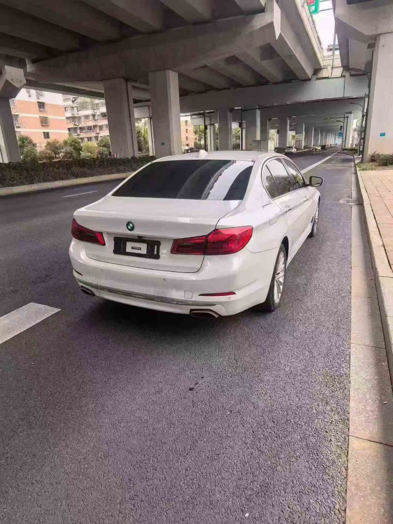 湖州18年宝马5系7