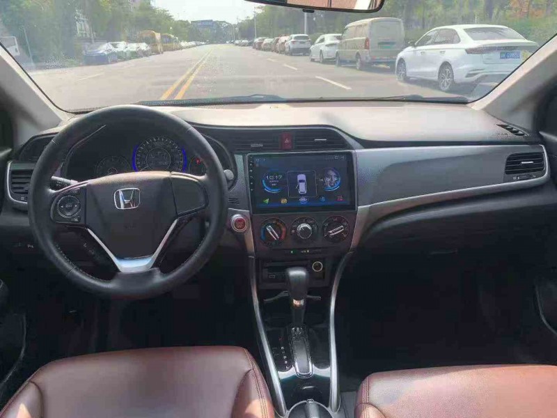 汕头18年本田凌派6