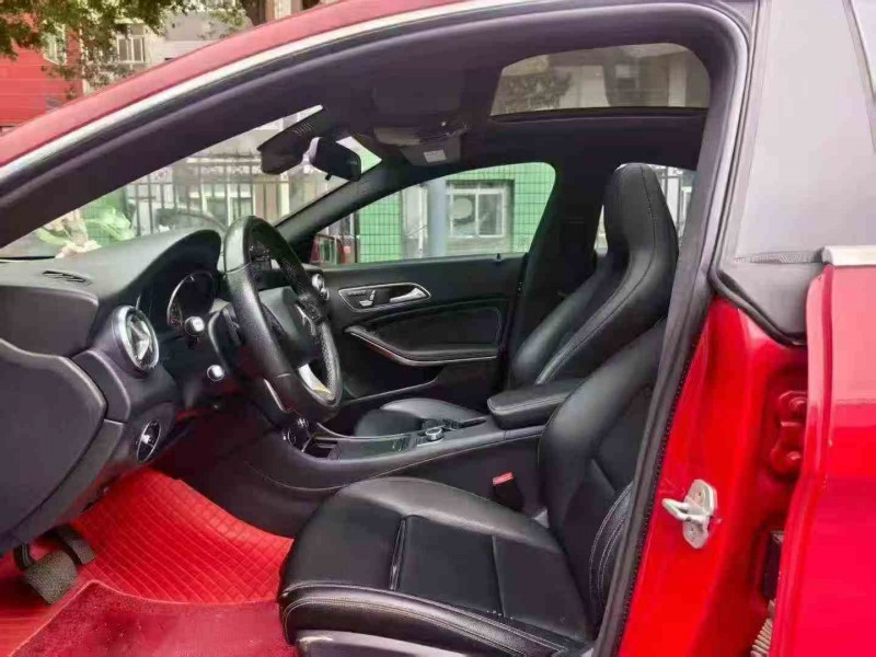 绵阳17年奔驰CLA6