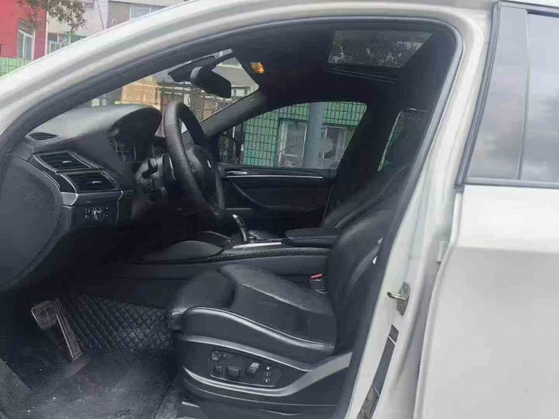 广元15年宝马X65