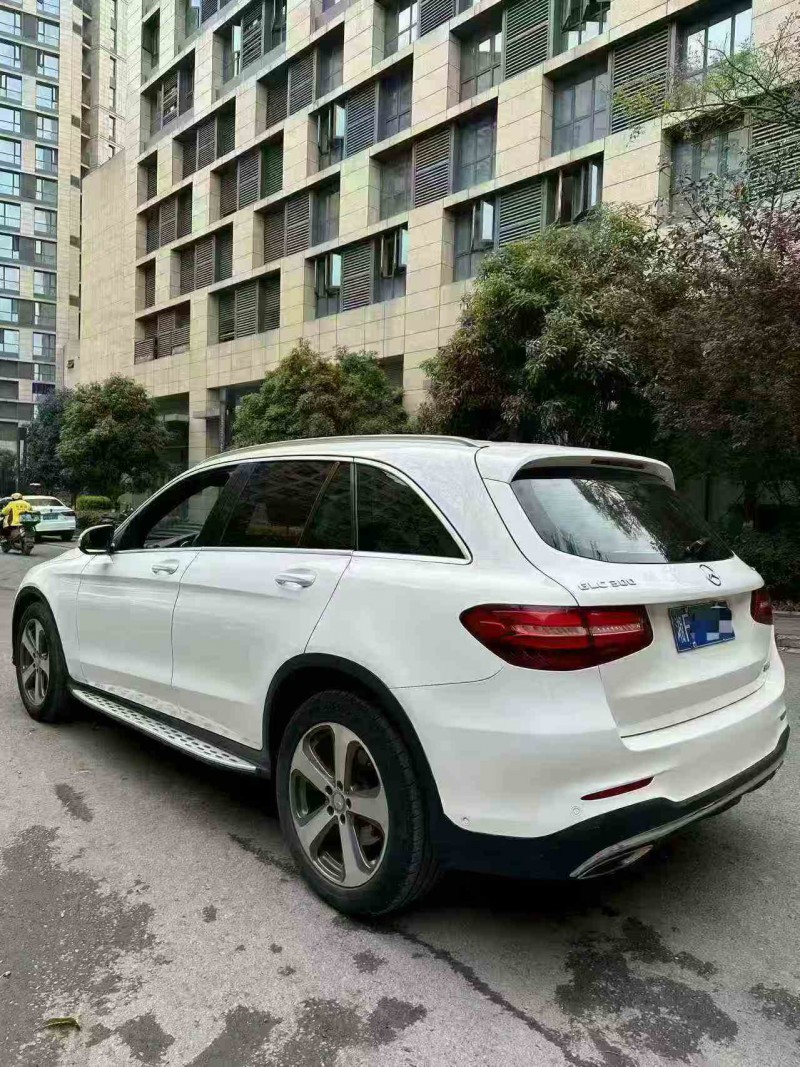 遂宁16年奔驰GLC7