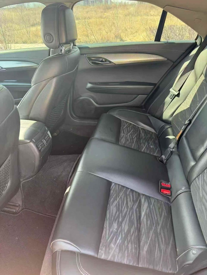 天水18年凯迪拉克ATS6