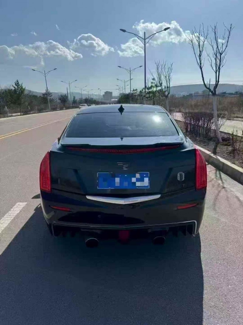 天水18年凯迪拉克ATS9