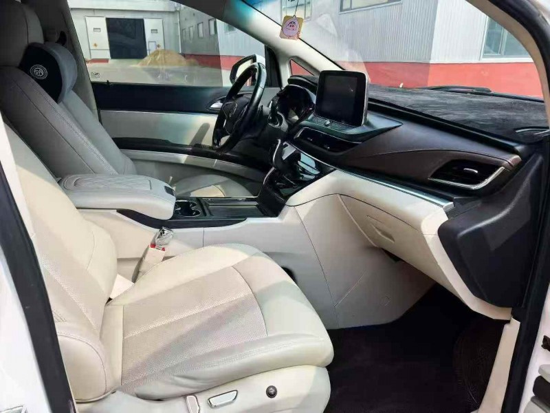 濟寧20年別克GL85