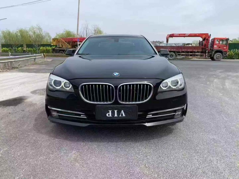 温州14年宝马7系1