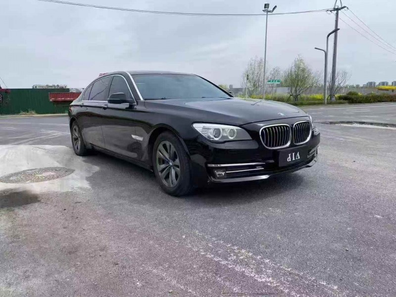 温州14年宝马7系2