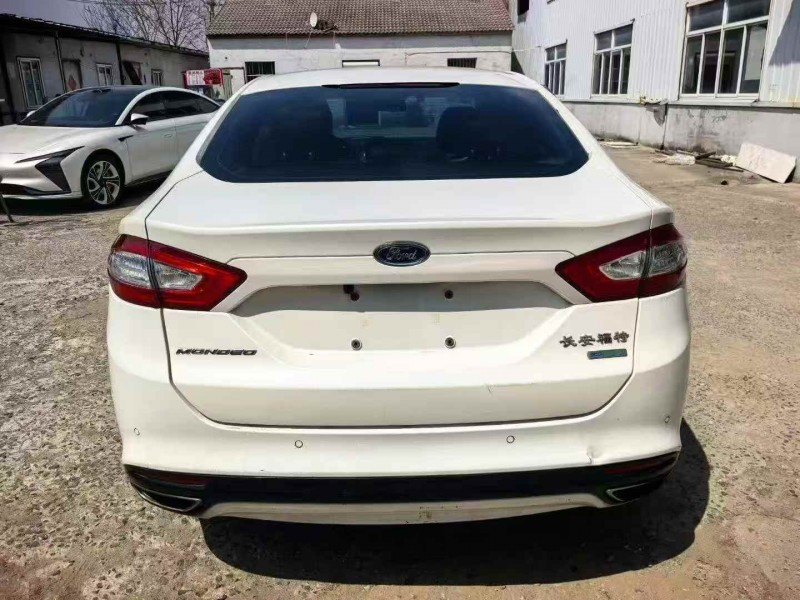 苏州15年福特蒙迪欧9