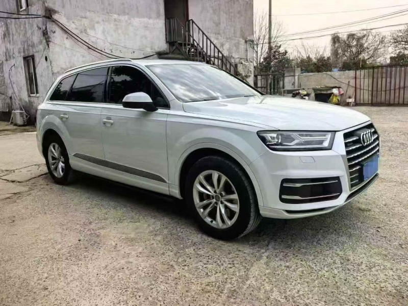 南通17年奥迪Q73