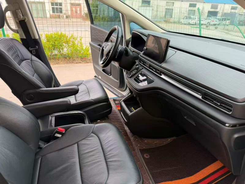 徐州24年本田艾力绅5