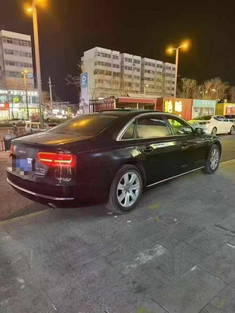 大同14年奥迪A8L3
