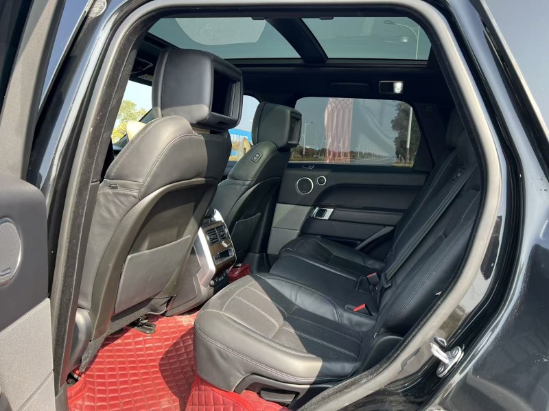 鹽城19年路虎攬勝運動3