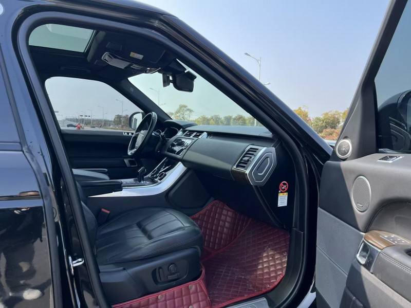 鹽城19年路虎攬勝運動6