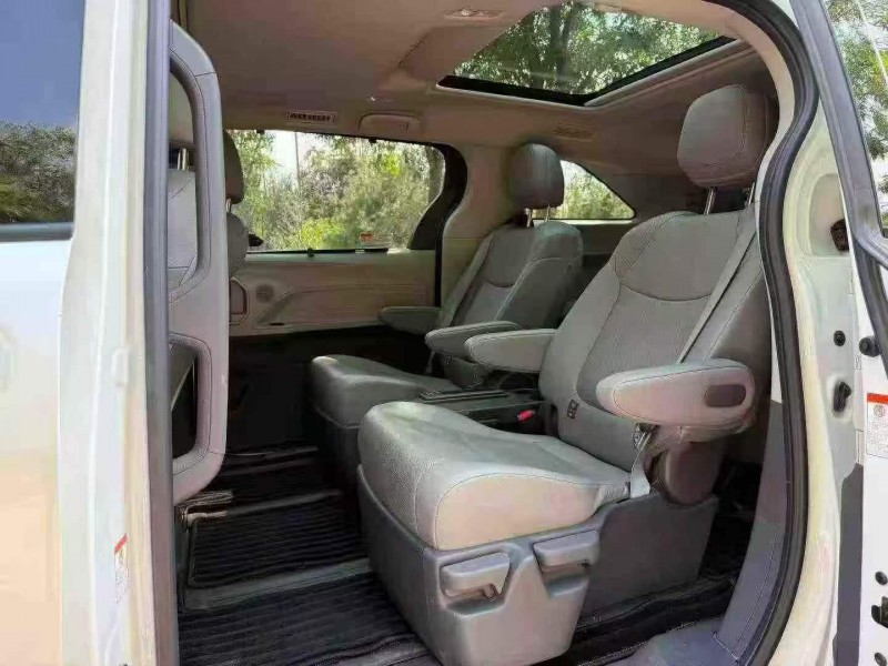 烟台24年丰田格瑞维亚6