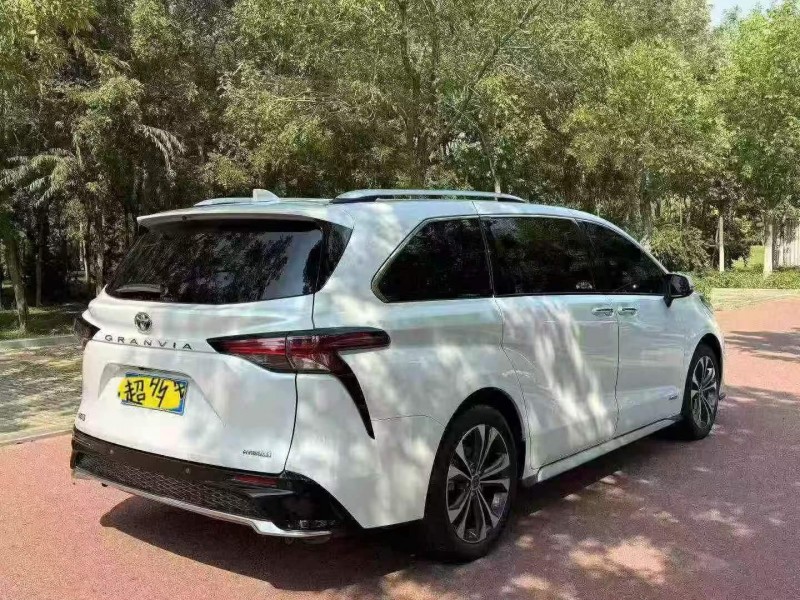 烟台24年丰田格瑞维亚8
